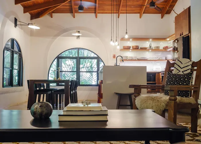 Casa Primos - Luxury 2 Min Walk To The Villa Nicoya